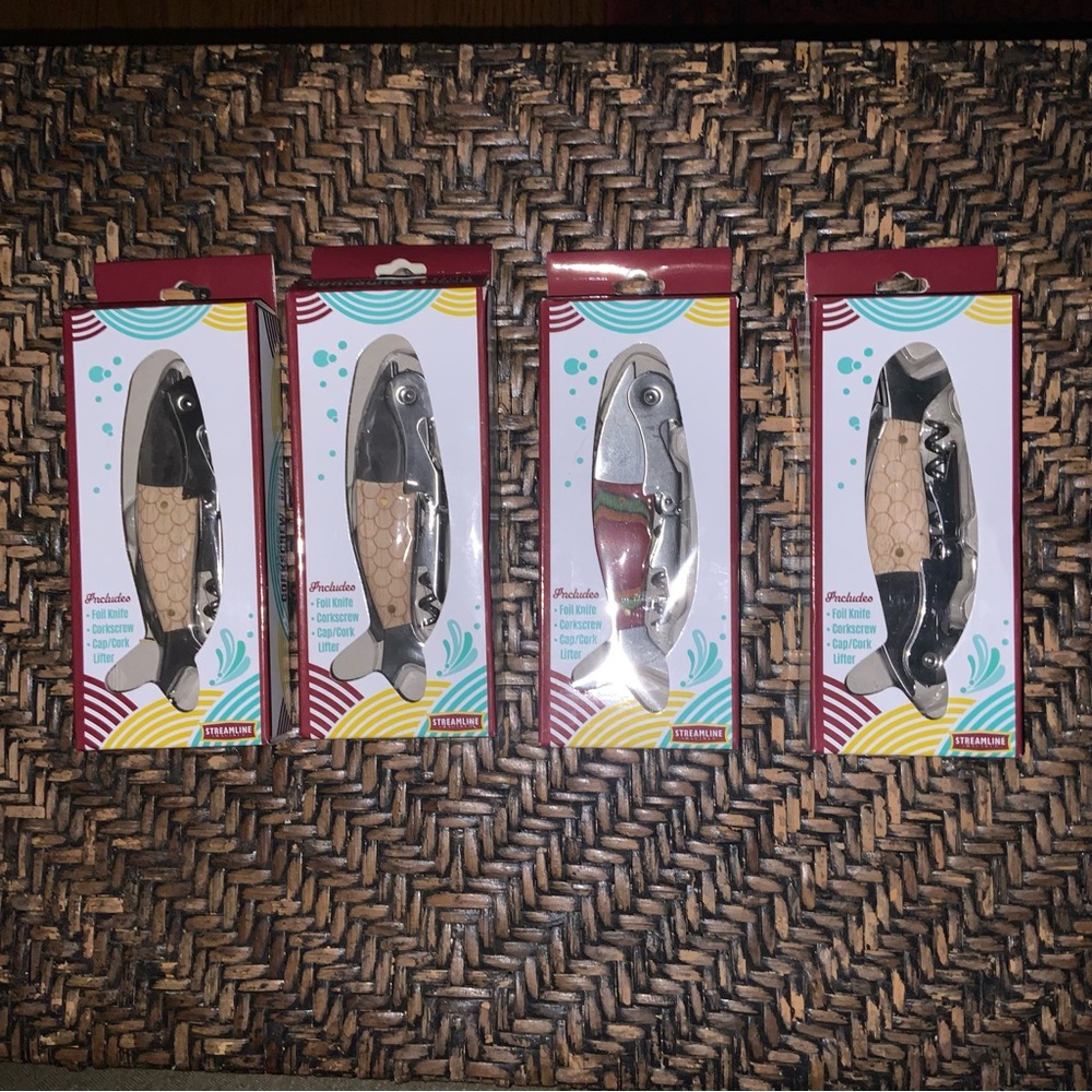 Fish Shaped Bottle Openers (lot of 4) Corkscrew Nautical Multi-Tool NWT  🐟